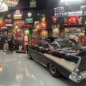 Garage Decor Ideas for Car Enthusiasts