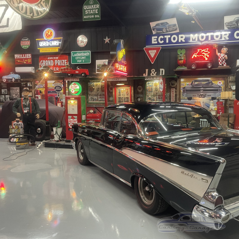 Garage Decor Ideas for Car Enthusiasts