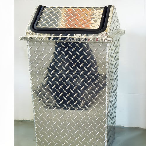 Diamond Plate Garbage Can with Revolving Lid
