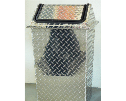 Diamond Plate Garbage Can with Revolving Lid