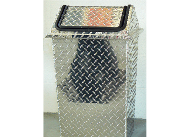 Owens Products 39148 - Trash Can