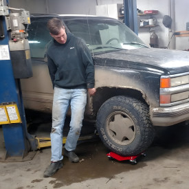 How to Push a Vehicle on Car Dollies the Right Way