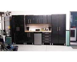 Midnight Black Wood 8-Piece Kit with Bamboo Worktop