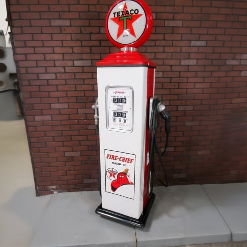Electric Vehicle Charging Station Gas Pump