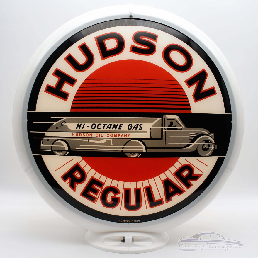 Hudson Regular 13.5" Glass Gas Pump Globe Lamp - 16.5" x 18.75" x 8"