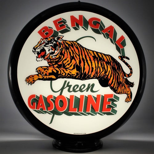 Bengal Green Gasoline Gas Pump Globe Lamp - 16.5" x 18.75" x 8"