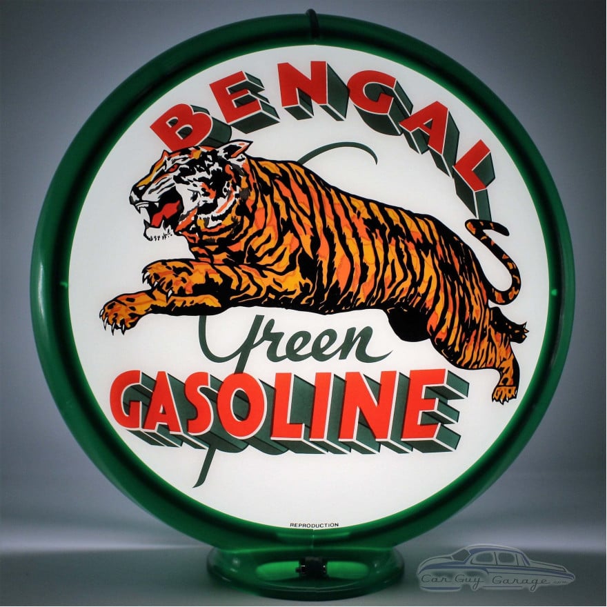 Bengal Green Gasoline Gas Pump Globe Lamp - 16.5" x 18.75" x 8"