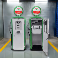 Sinclair Dino Gas Pump Jockey Box - 78" Tall x 34" Wide x 22" Deep