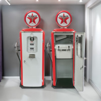 Texaco Tokheim 39 Gas Pump Jockey Box - 78" Tall x 34" Wide x 22" Deep