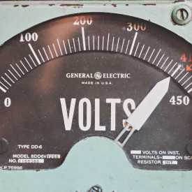 110V vs 220V: Why Voltage Doesn’t Make a Machine More Powerful
