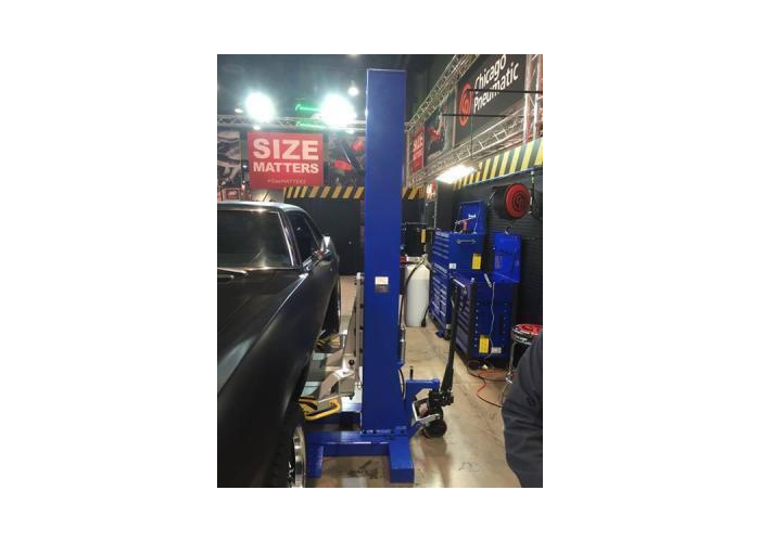 6,000 lb. Blue Mobile Single Column Frame Lift